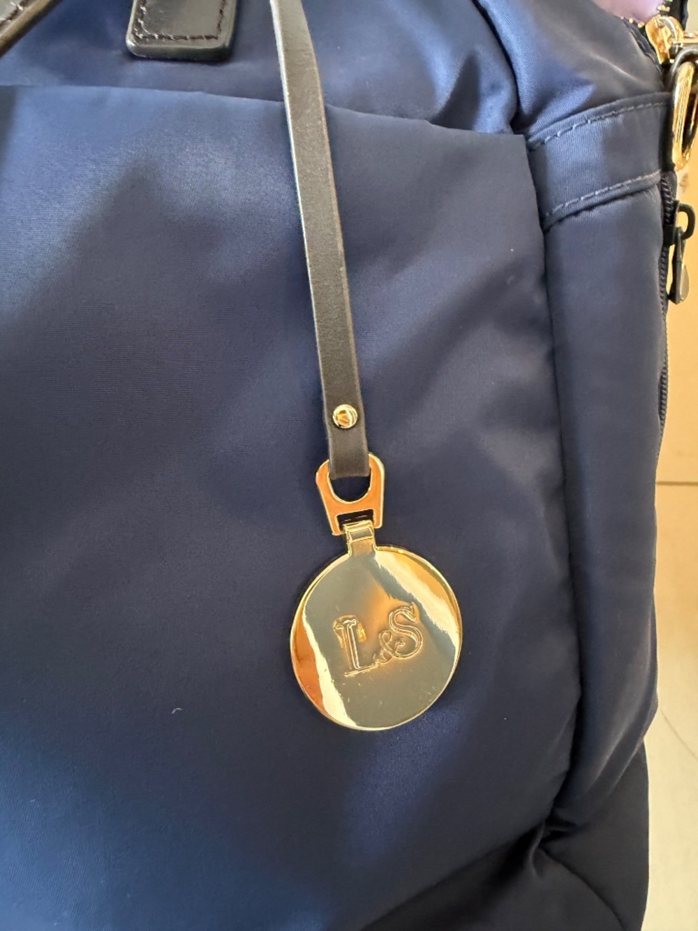 Lo & Sons OG gym/laptop bag - Picture 4 of 8